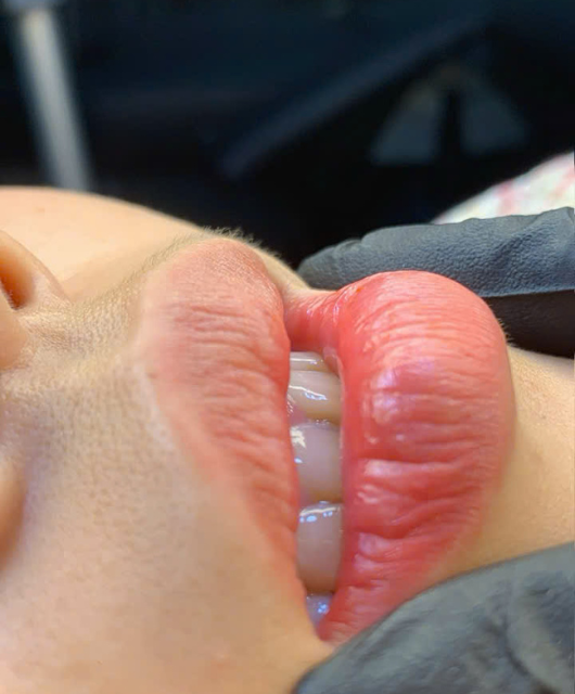 Phun Môi Nano Tự Nhiên