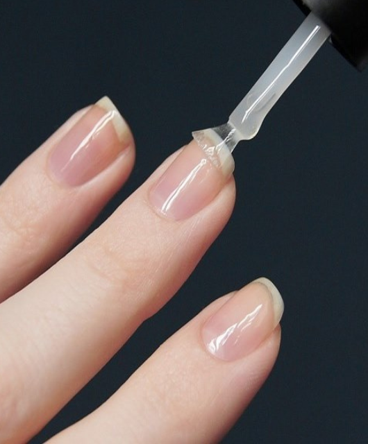 Dịch Vụ Sơn Cứng Móng